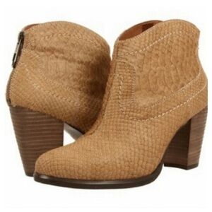 Ugg Charlotte Moon Calf Hair Leather Zip Back Heeled Ankle Boots Tan size US 7